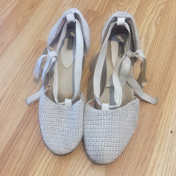 Urban Outfitters knit white espadrilles - Picture 4 of 8